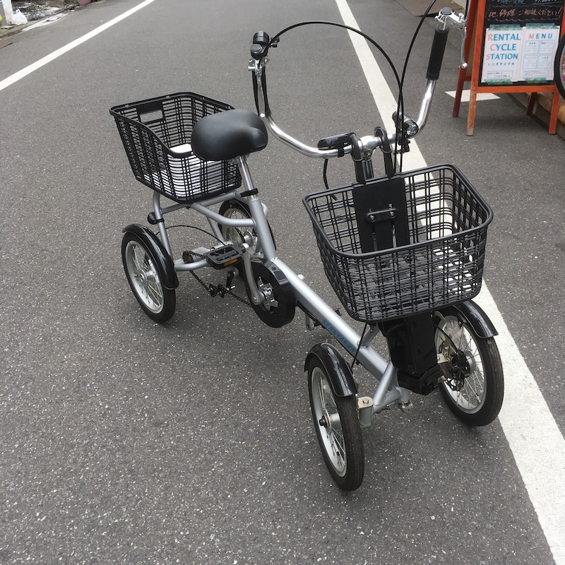 4輪電動アシスト自転車 けんきゃくくん 試乗できます – 【公式】川崎の自転車専門店 サイクランドナカザワ | 創業50年 川崎市幸区で自転車一筋  信頼と技術のプロがいるラゾーナ川崎駅前 徒歩7分のサイクルショップ